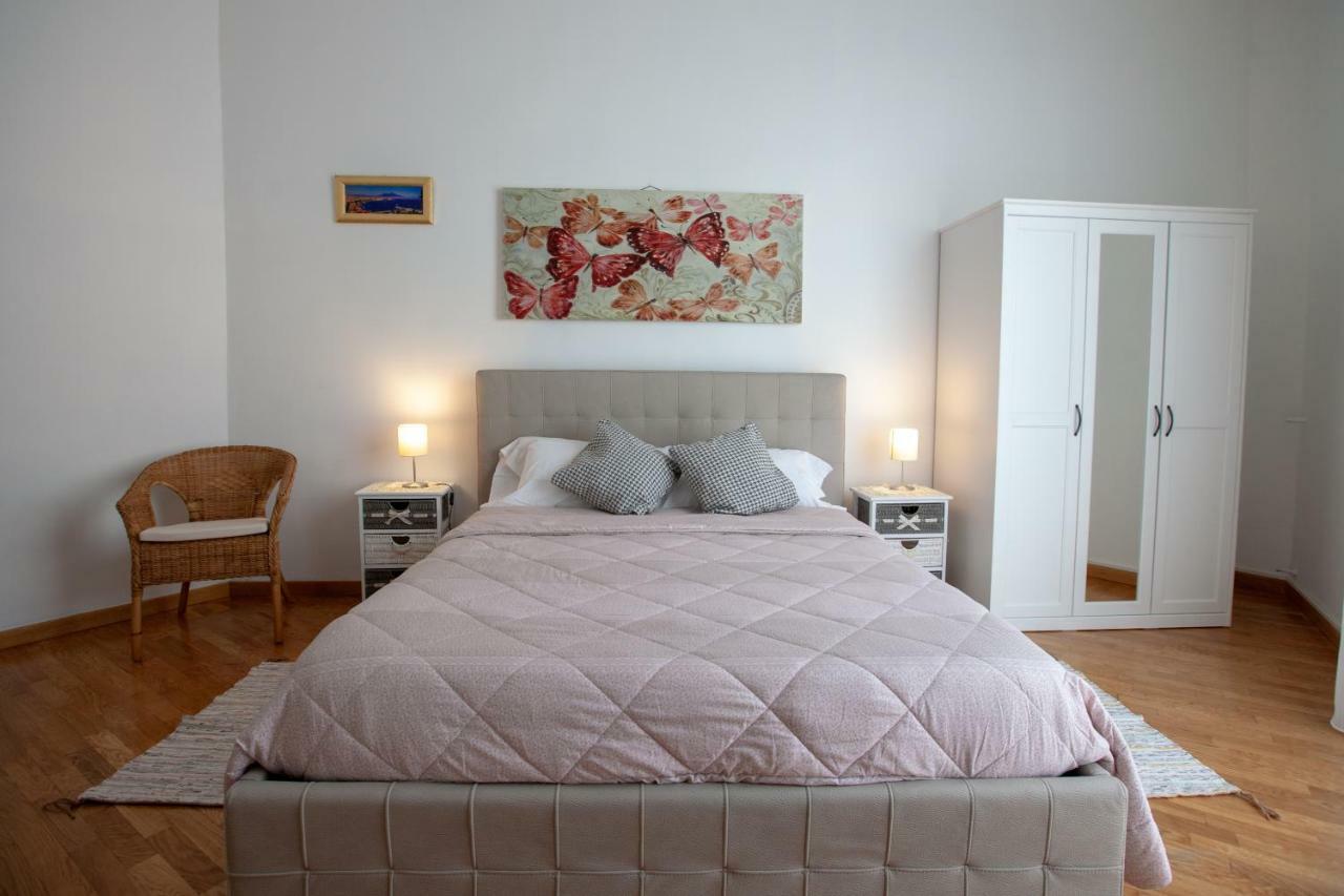 Garibaldi House Apartment Napoli Dış mekan fotoğraf