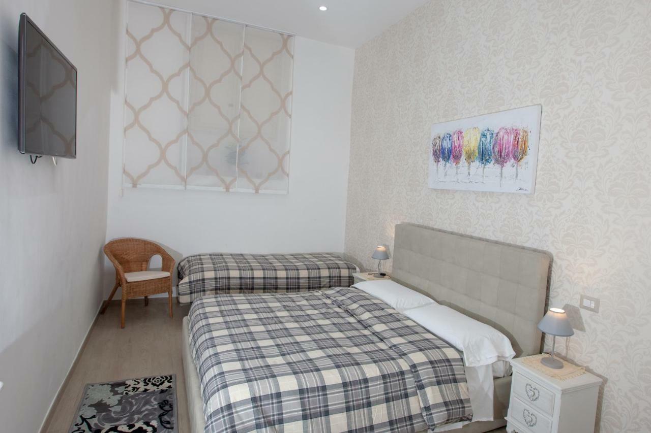 Garibaldi House Apartment Napoli Dış mekan fotoğraf